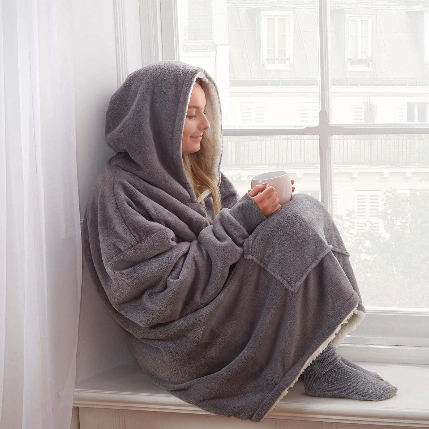 Hoodie Blanket Ultra Soft Sherpa Fleece Warm Comfy Cosy Oversized Wearable Giant Sweatshirt Throw for Women Girls Adults Men Boys Kids Big Pocket - Valentines Gifts One Size